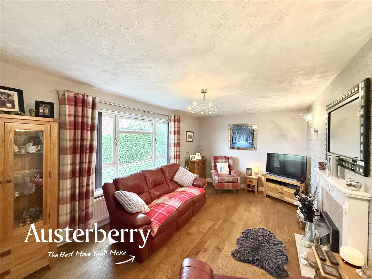 2 bed property in Hoveringham Drive, Stoke-On-Trent